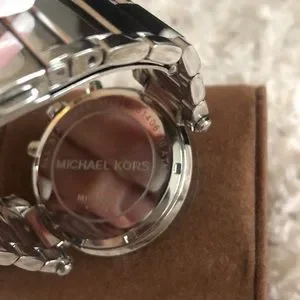 Michael Kors | Accessories | Michael Kors Mk 5353 Watch In  display picture 3
